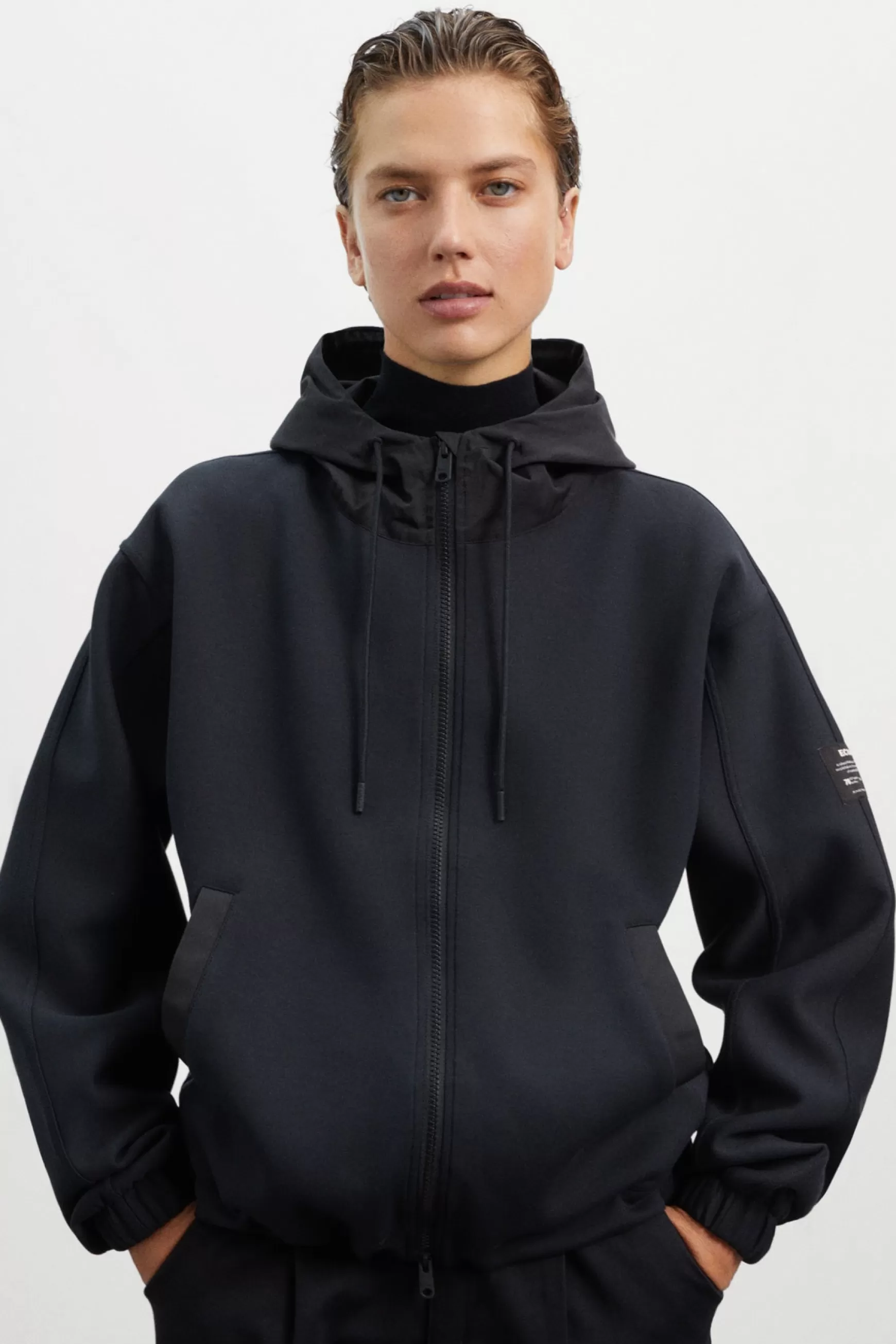 Discount SUDADERA KAMET NEGRA Mujer Sudaderas